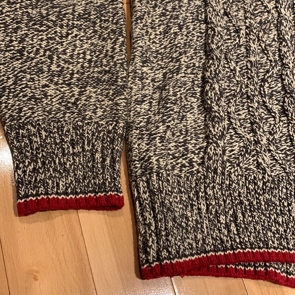 🌟HostPick🌟NWT Men’s Roots Cable Knit Sweater - size S - Picture 6 of 16